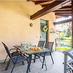 Apartament L'acero Rosso - Giardino Privato E Box Auto Menaggio