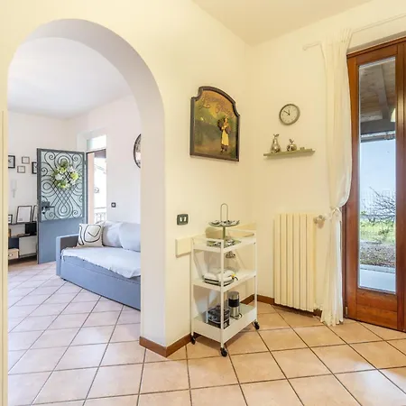 L'acero Rosso - Giardino Privato E Box Auto Lejlighed *
